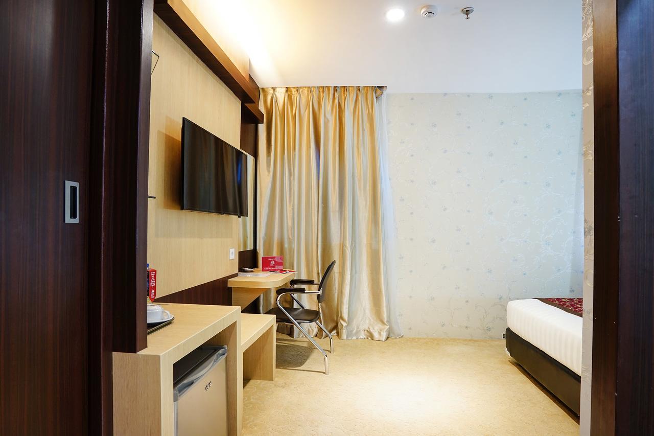 Cardinal Lucky Star Hotel Batam 외부 사진