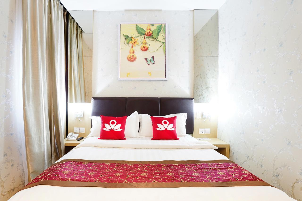 Cardinal Lucky Star Hotel Batam 외부 사진