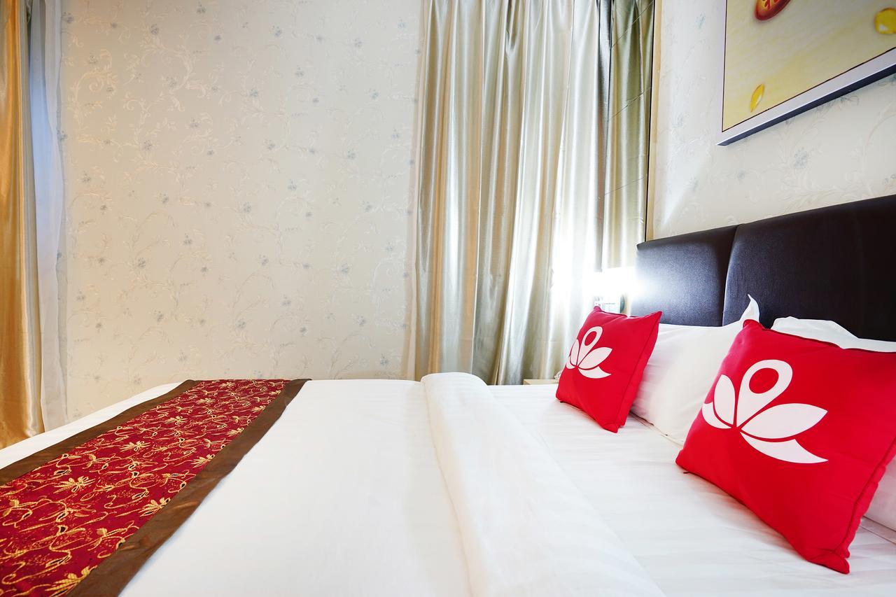 Cardinal Lucky Star Hotel Batam 외부 사진