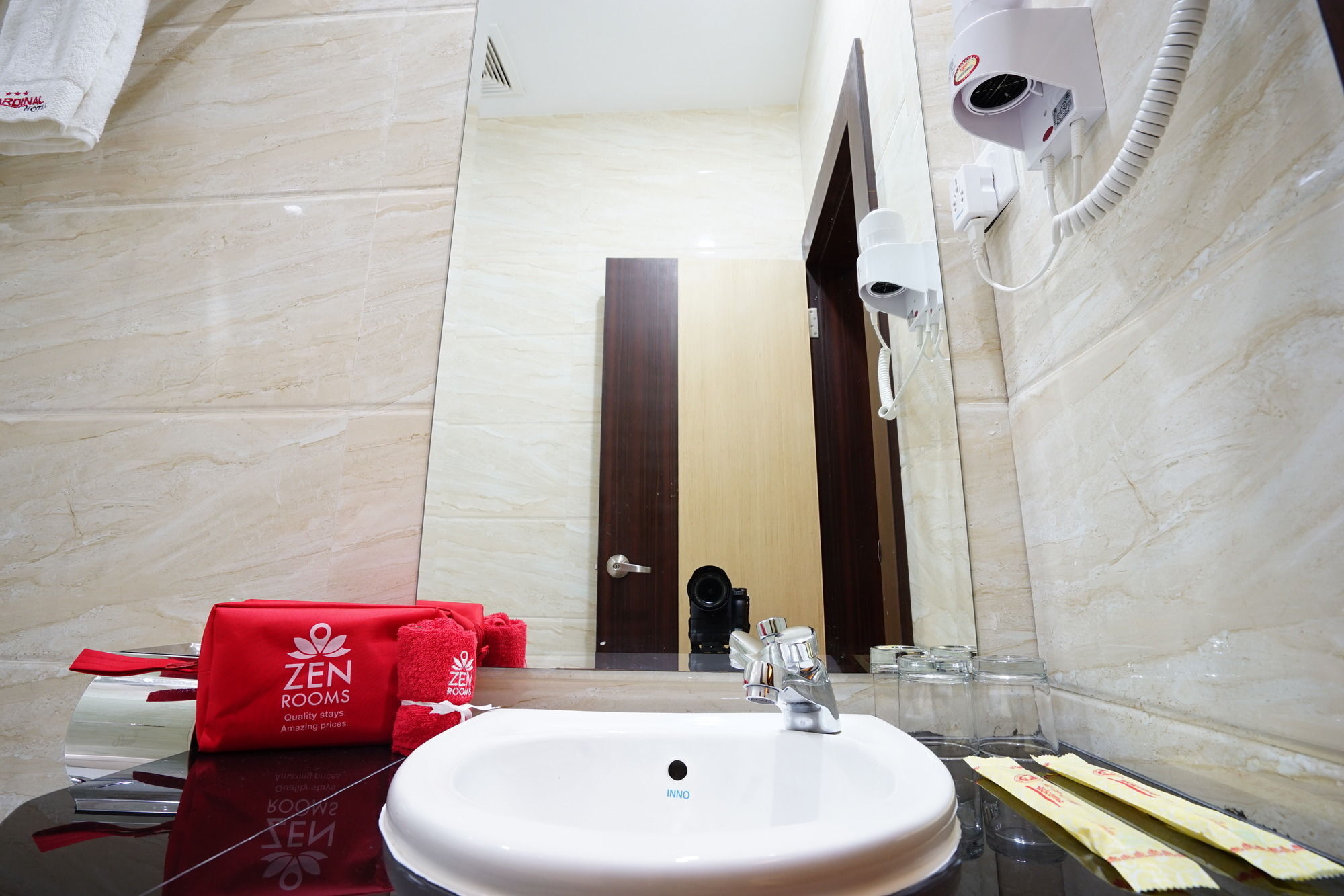 Cardinal Lucky Star Hotel Batam 외부 사진